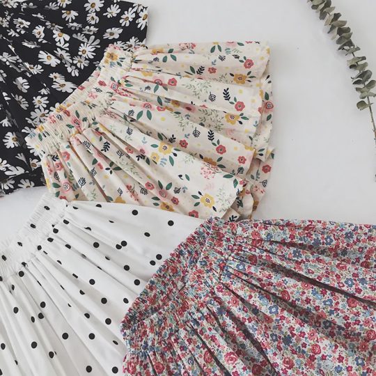 【18M-8Y】Girls' Cute Ditsy Floral Daisy Shorts