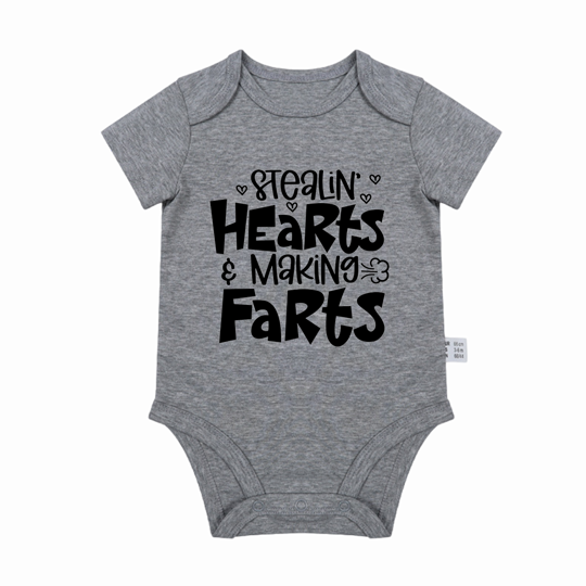 【0M-24M】Adorable Baby Bodysuit With Fun "Stealin' Hearts & Making Farts" Print